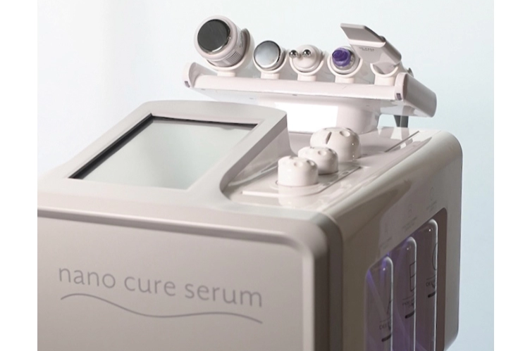 細胞レベルの再生美容を叶える最先端機器